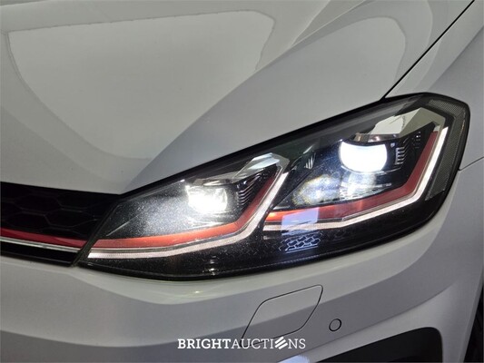 Volkswagen Golf GTI Performance 2.0 TSI 245pk 2017, SP-041-B