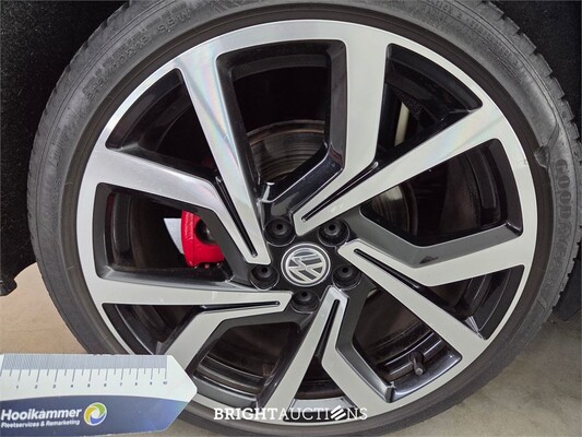 Volkswagen Polo GTI 2.0 TSI 200pk 2019, L-251-SH