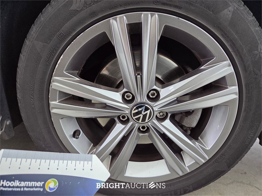 Volkswagen Polo Highline Business R 1.5 TSI 150pk 2020, X-804-TT