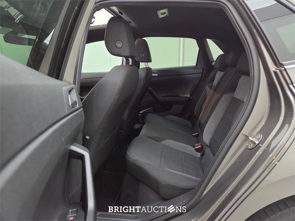 Volkswagen Polo Highline Business R 1.5 TSI 150pk 2020, X-804-TT