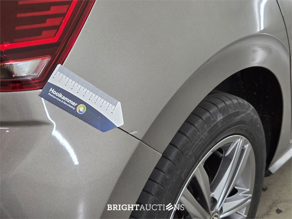 Volkswagen Polo Highline Business R 1.5 TSI 150pk 2020, X-804-TT