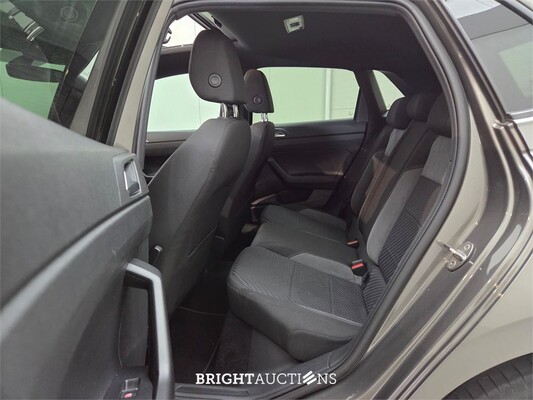 Volkswagen Polo Highline Business R 1.5 TSI 150pk 2020, X-804-TT