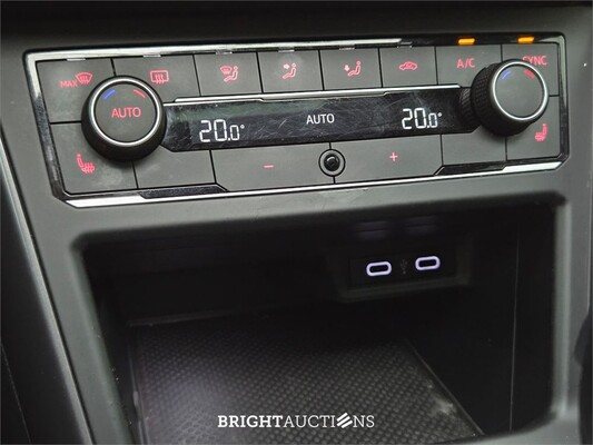 Volkswagen Polo Highline Business R 1.5 TSI 150pk 2020, X-804-TT