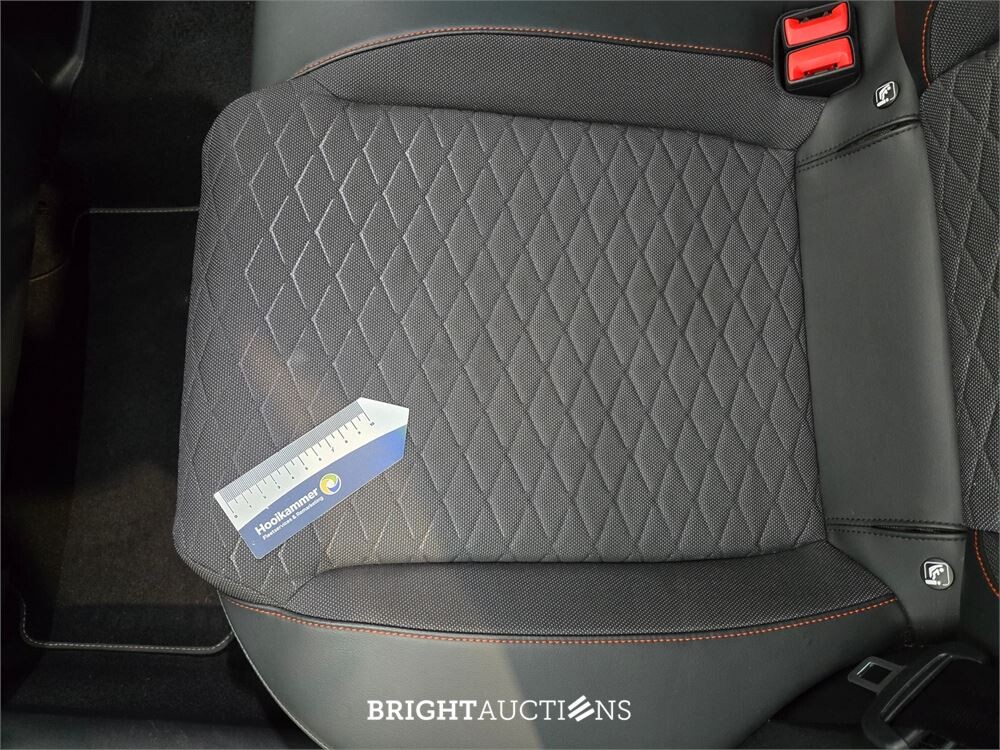 SEAT Leon FR eTSI Launch Edition 1.5 150pk 2020, T-106-HL