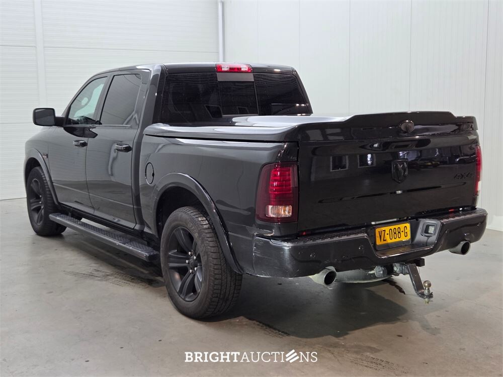 Dodge Ram 1500 4x4 Quad Cab 6'4 Sport 5.7 V8 402pk 2017 (Origineel-NL), VZ-088-G