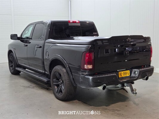 Dodge Ram 1500 4x4 Quad Cab 6'4 Sport 5.7 V8 402pk 2017 (Origineel-NL), VZ-088-G