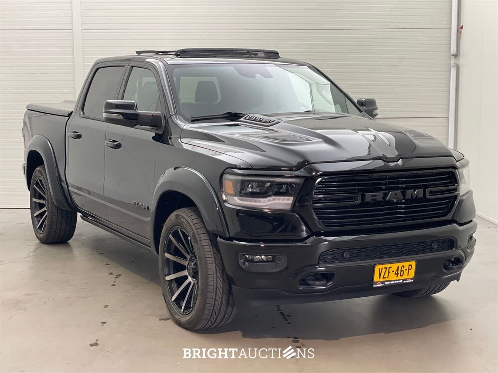 Dodge Ram 1500 4x4 Crew Cab Limited 5.7 V8 402pk 2023 (Origineel-NL), VZF-46-P