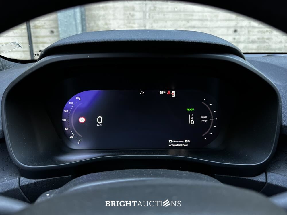 Volvo XC40 Recharge Plus 231pk 2023 (Origineel-NL + 1e eigenaar), S-874-ZR