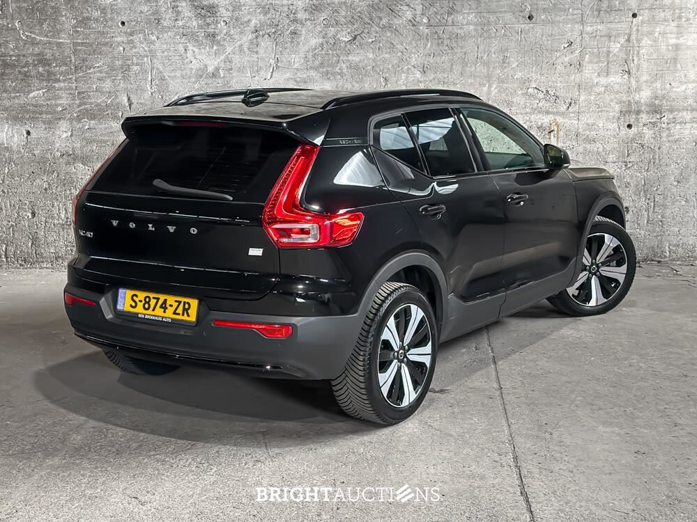 Volvo XC40 Recharge Plus 231pk 2023 (Origineel-NL + 1e eigenaar), S-874-ZR