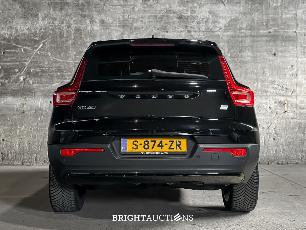 Volvo XC40 Recharge Plus 231pk 2023 (Origineel-NL + 1e eigenaar), S-874-ZR