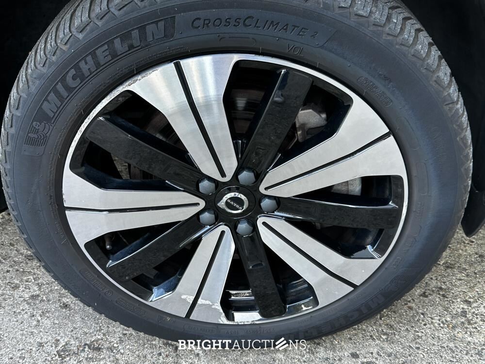 Volvo XC40 Recharge Plus 231pk 2023 (Dutch-spec + 1st owner), S-874-ZR