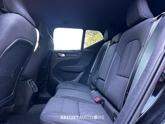 Volvo XC40 Recharge Plus 231pk 2023 (Origineel-NL + 1e eigenaar), S-874-ZR