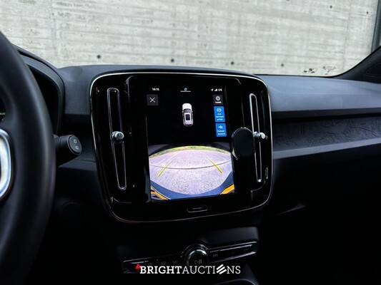 Volvo XC40 Recharge Plus 231pk 2023 (Origineel-NL + 1e eigenaar), S-874-ZR