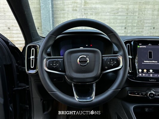 Volvo XC40 Recharge Plus 231pk 2023 (Origineel-NL + 1e eigenaar), S-874-ZR