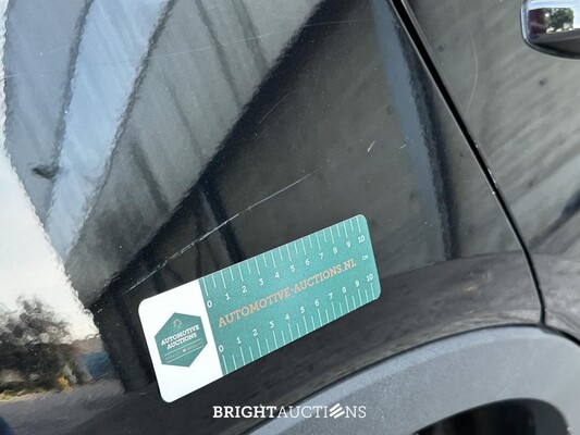 Volvo XC40 Recharge Plus 231pk 2023 (Origineel-NL + 1e eigenaar), S-874-ZR
