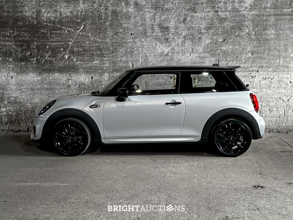 MINI Cooper Mini Dalston Edition JCW 1.5 136pk 2021 (Origineel-NL + 1e eigenaar), K-608-VG