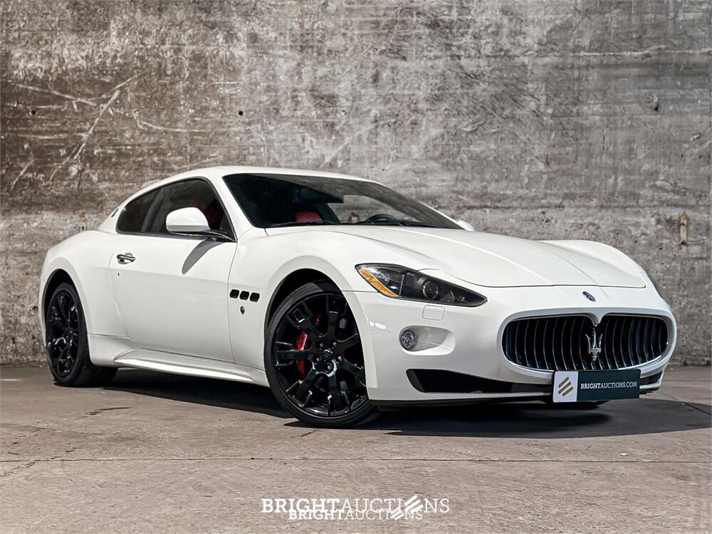 Maserati Granturismo S 4.7 V8 440pk MC Shift 440pk 2009