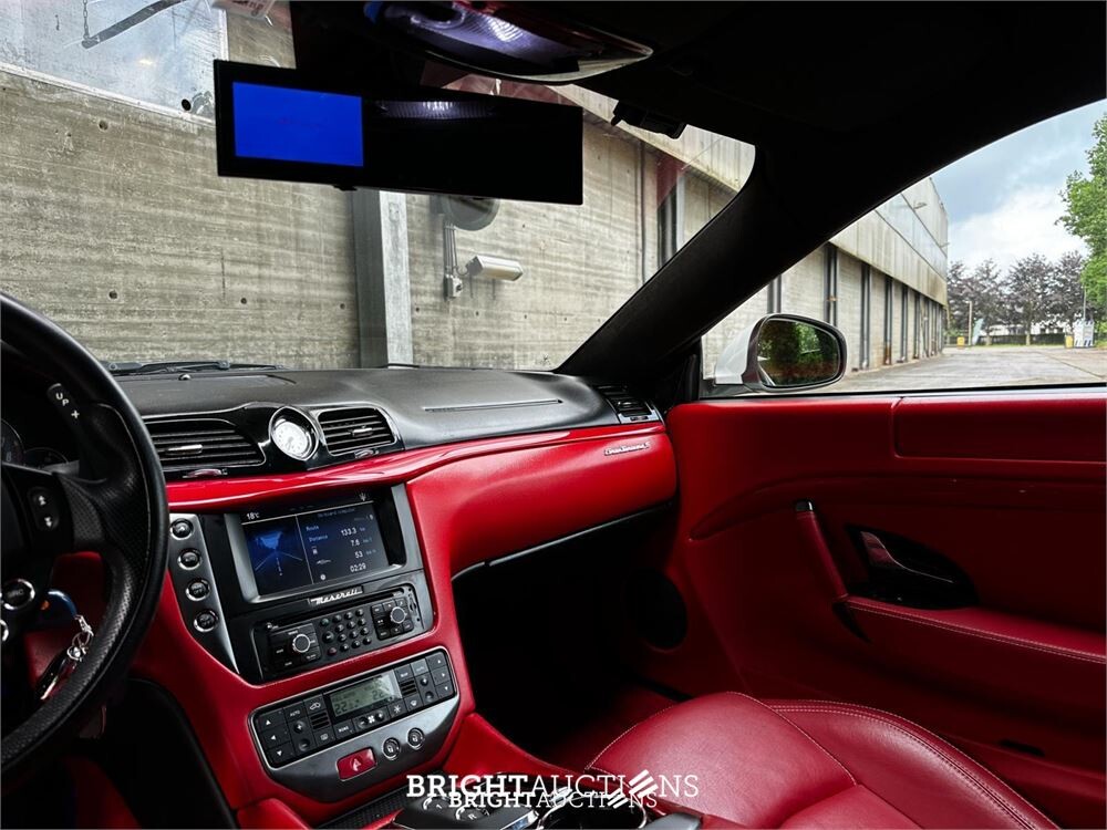 Maserati Granturismo S 4.7 V8 440pk MC Shift 440pk 2009