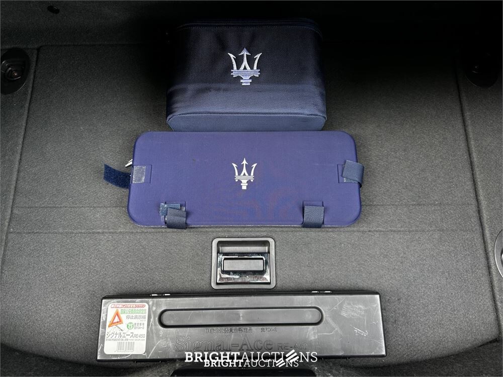 Maserati Granturismo S 4.7 V8 440pk MC Shift 440pk 2009