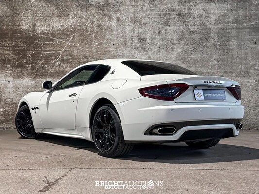 Maserati Granturismo S 4.7 V8 440pk MC Shift 440pk 2009