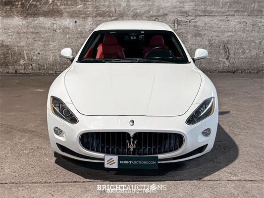 Maserati Granturismo S 4.7 V8 440 pk MC Shift 440 pk 2009