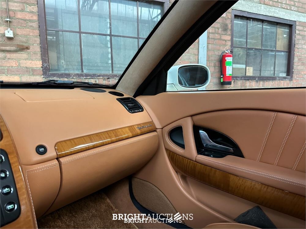 Maserati Quattroporte 4.2 V8 Executive GT 401pk 2007 Youngtimer