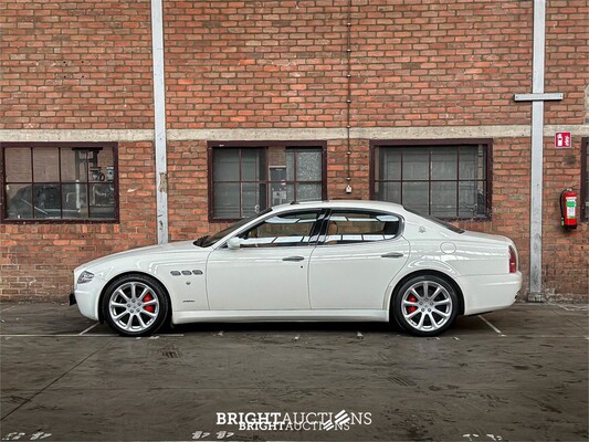 Maserati Quattroporte 4.2 V8 Executive GT 401pk 2007 Youngtimer