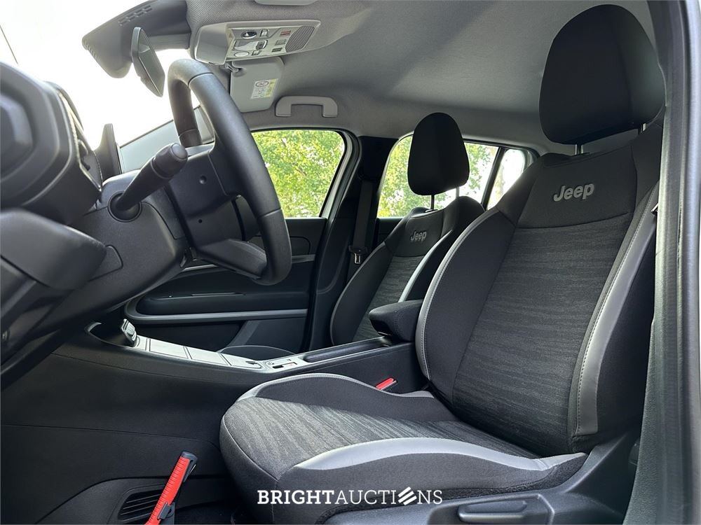Jeep Avenger Longitude 54kWh 156pk 2023 (Origineel-NL) 45.441 KM, X-418-NN 