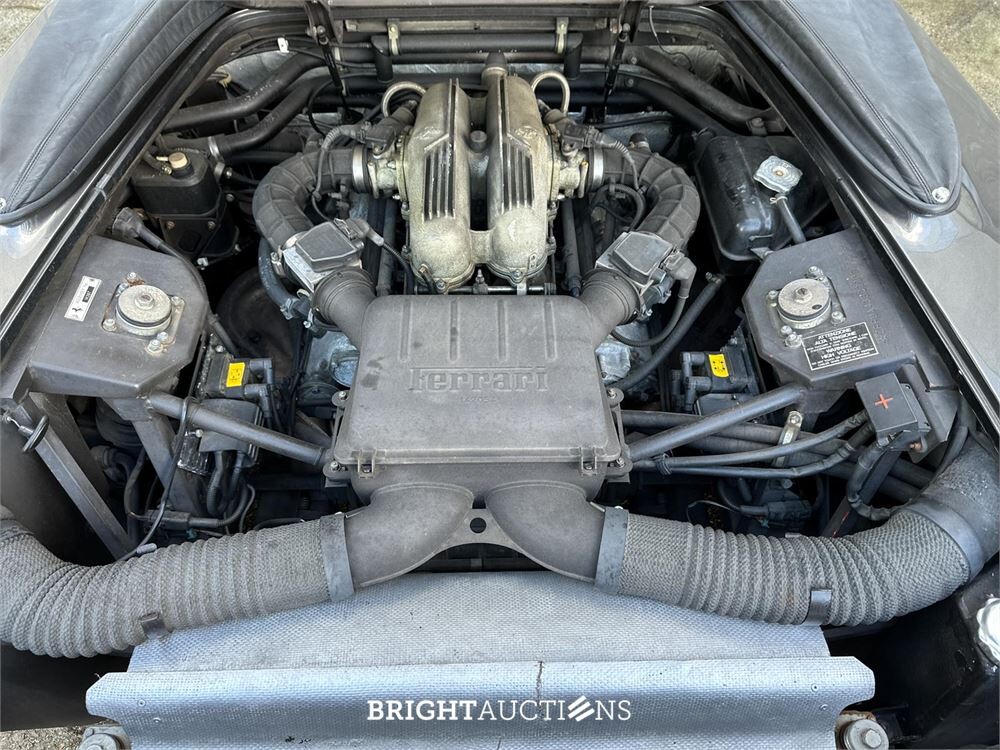 Ferrari 348 spider 3.4 V8 320pk 1993 (32.584 KM) Youngtimer