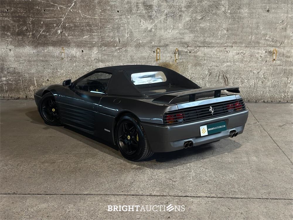 1993 Ferrari 348 Spider 3,4 V8 320 pk (32.584 km) Youngtimer