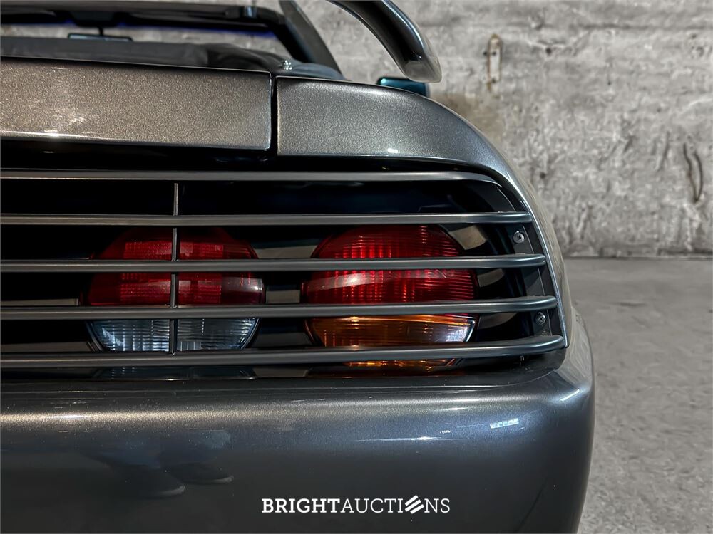 1993 Ferrari 348 Spider 3,4 V8 320 pk (32.584 km) Youngtimer