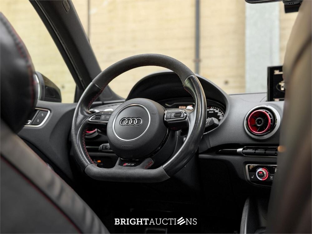 2015 Audi RS3 Sportback 2.5 TFSI Quattro Pro Line Plus 367pk, RG-769-N