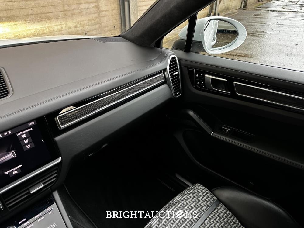 Porsche Cayenne Coupé 3.0 V6 340pk 2019 (Origineel-NL), ZL-691-F