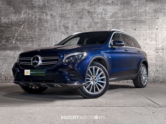 BRIGHT AUCTIONS: Premium Daily Drivers te Milsbeek