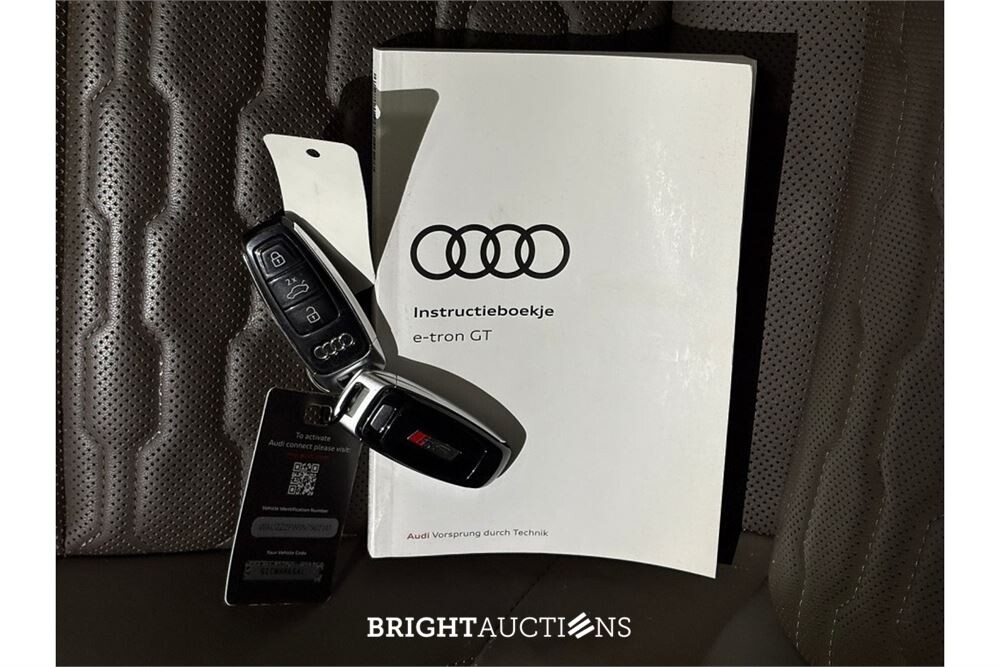 Audi e-tron RS93 RS 93 kWh 2022 (Origineel-NL), R-186-BG