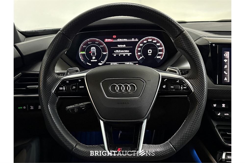 Audi e-tron RS93 RS 93 kWh 2022 (Origineel-NL), R-186-BG