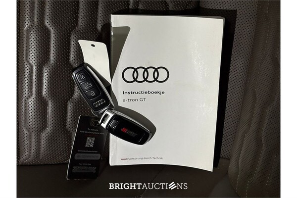 Audi e-tron RS93 RS 93 kWh 2022 (Origineel-NL), R-186-BG