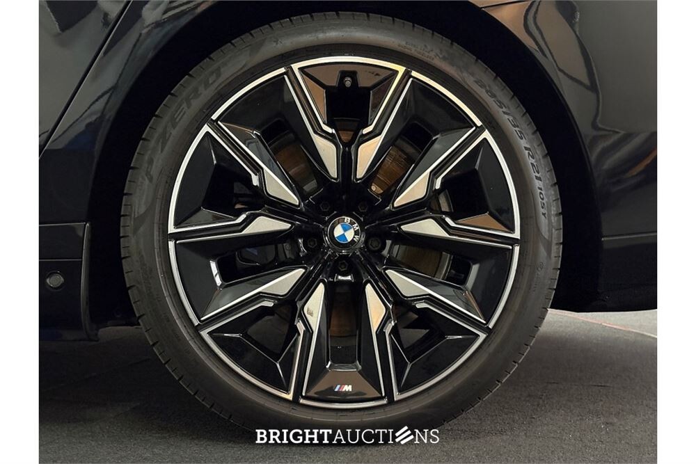 BMW i7 M70 xDrive 106 kWh 2024 (Origineel-NL), GJJ-06-B