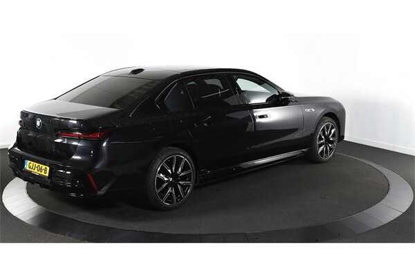 BMW i7 M70 xDrive 106 kWh 2024 (Origineel-NL), GJJ-06-B