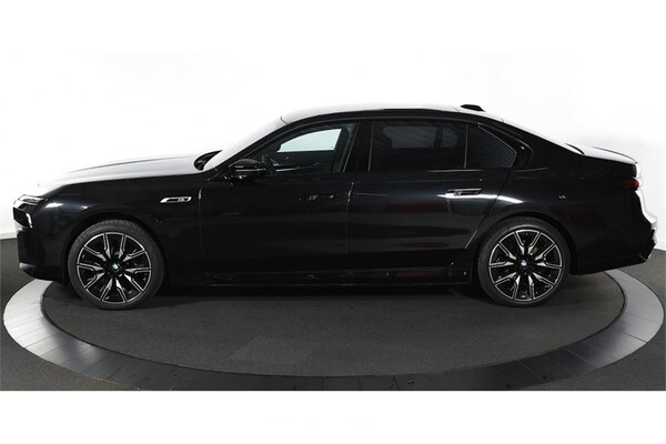 BMW i7 M70 xDrive 106 kWh 2024 (Origineel-NL), GJJ-06-B