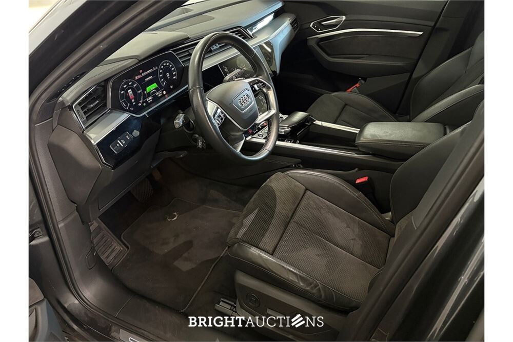 Audi e-tron 50 S edition Quattro 71 kWh 2020 (Origineel-NL), K-010-LG