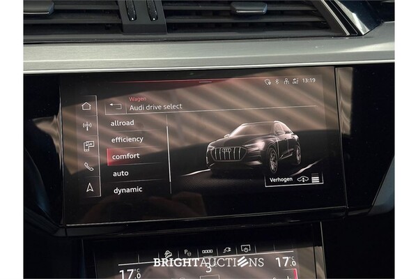 Audi e-tron 50 S edition Quattro 71 kWh 2020 (Origineel-NL), K-010-LG