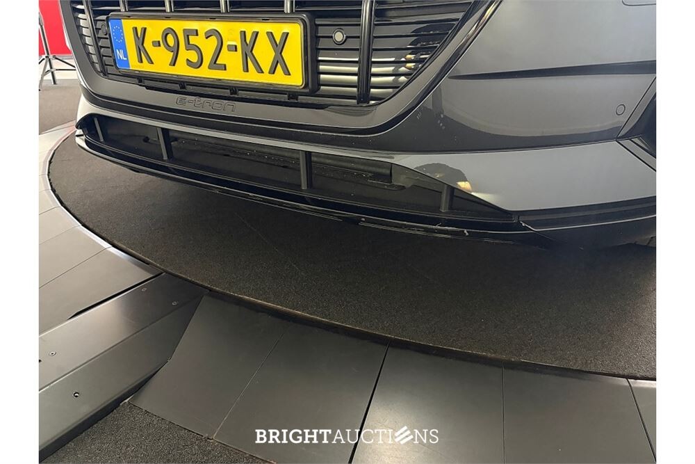 Audi e-tron 50 Business edition Plus Quattro 71 kWh 2020 (Origineel-NL), K-952-KX