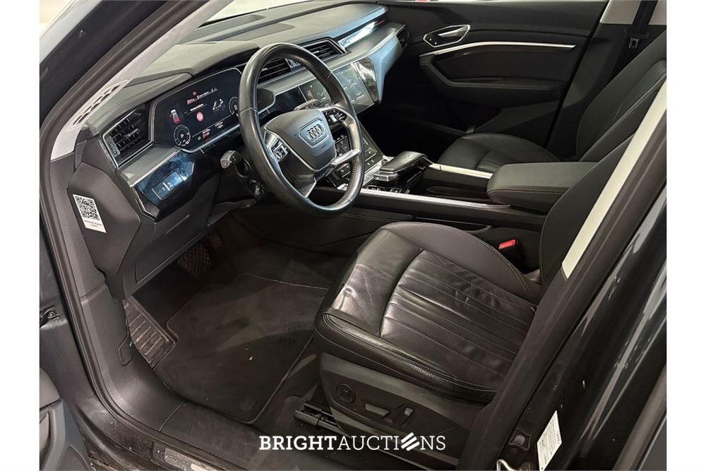 Audi e-tron 50 Business edition Plus Quattro 71 kWh 2020 (Origineel-NL), K-952-KX
