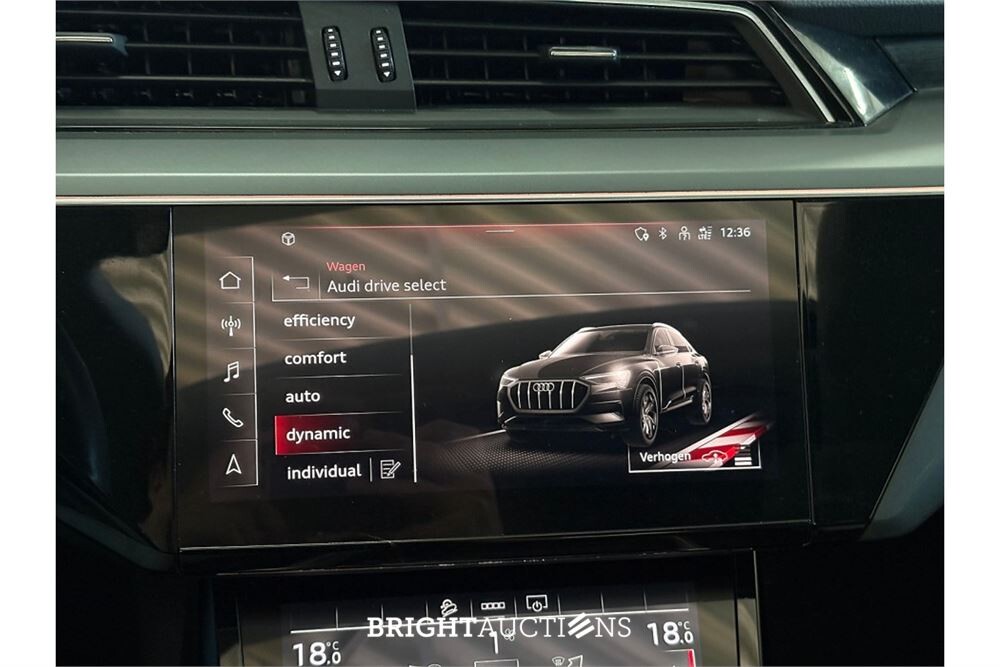 Audi e-tron 50 Business edition Plus Quattro 71 kWh 2020 (Origineel-NL), K-952-KX