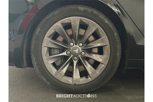 Tesla Model S 75D Base 2018 (Origineel-NL), XD-188-G