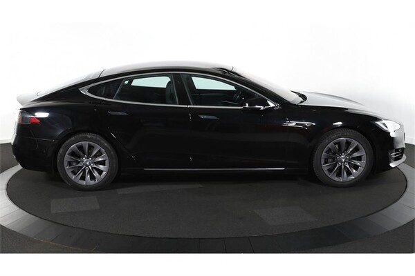 Tesla Model S 75D Base 2018 (Origineel-NL), XD-188-G
