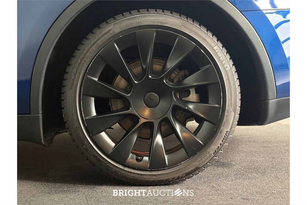 Tesla Model Y Long Range AWD 75 kWh 2024 (Origineel-NL), X-052-RP
