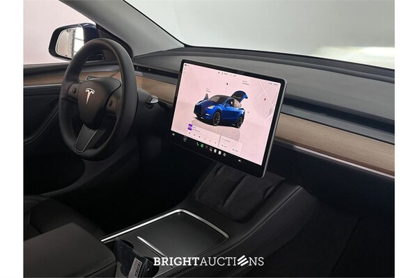 Tesla Model Y Long Range AWD 75 kWh 2024 (Origineel-NL), X-052-RP