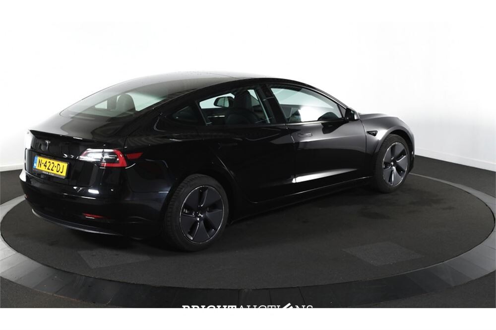 Tesla Model 3 Standard RWD Plus 60 kWh 2021 (Origineel-NL), N-422-DJ